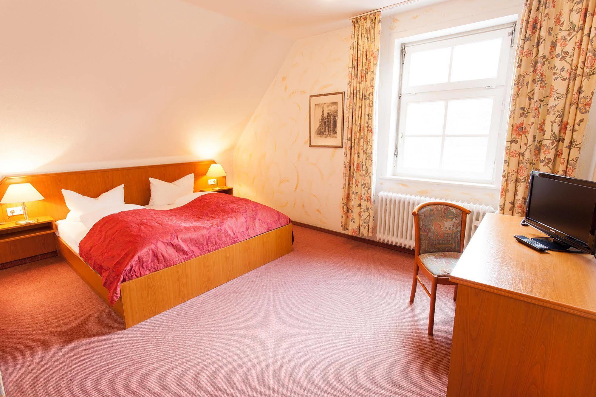 Hotel Alter Wolf Wolfsburg Kültér fotó